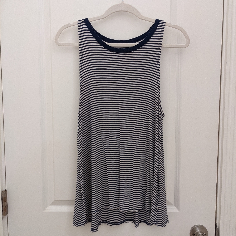 American Eagle Outfitters Top